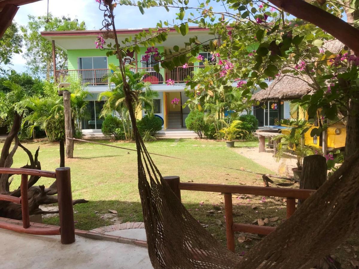 Chill Out Village Ao Nam Mao Exterior photo